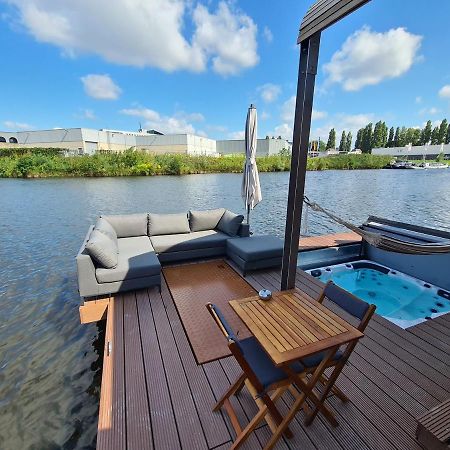 Wikkelboats @ Tramkade Den Bosch Villa Orthen Buitenkant foto