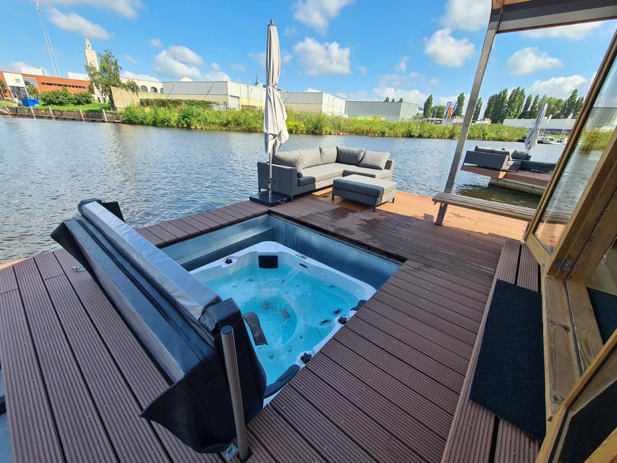 Wikkelboats @ Tramkade Den Bosch Villa Orthen Buitenkant foto