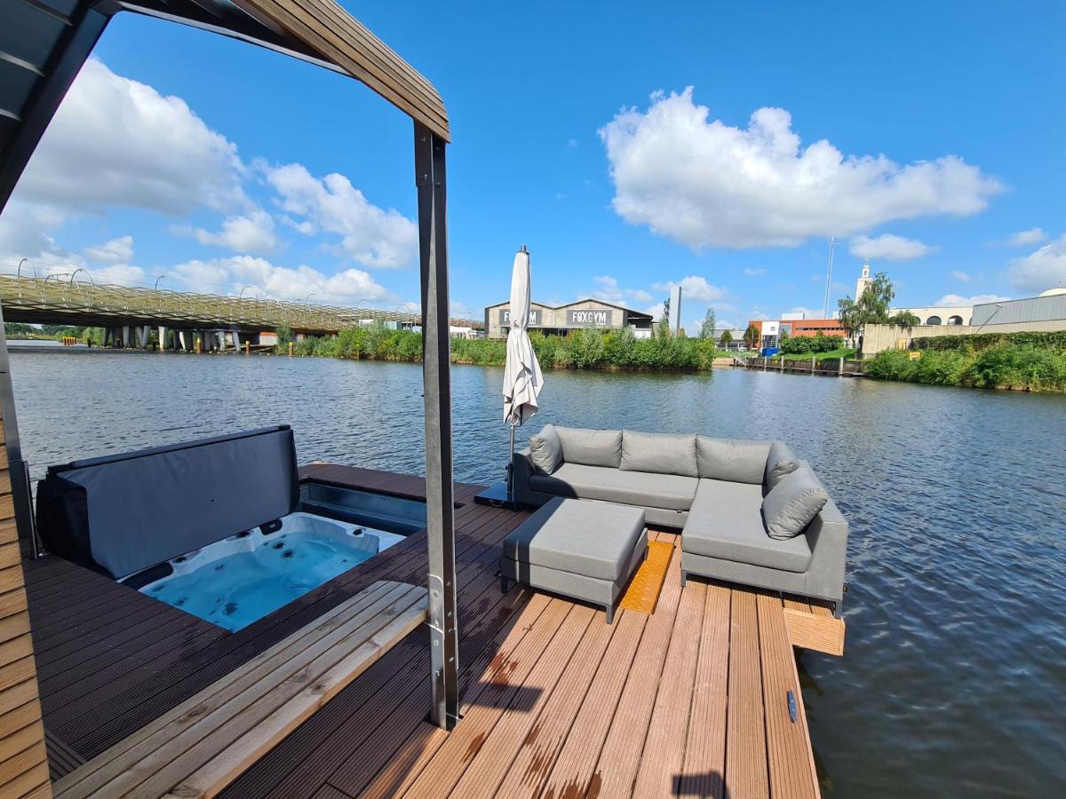 Wikkelboats @ Tramkade Den Bosch Villa Orthen Buitenkant foto